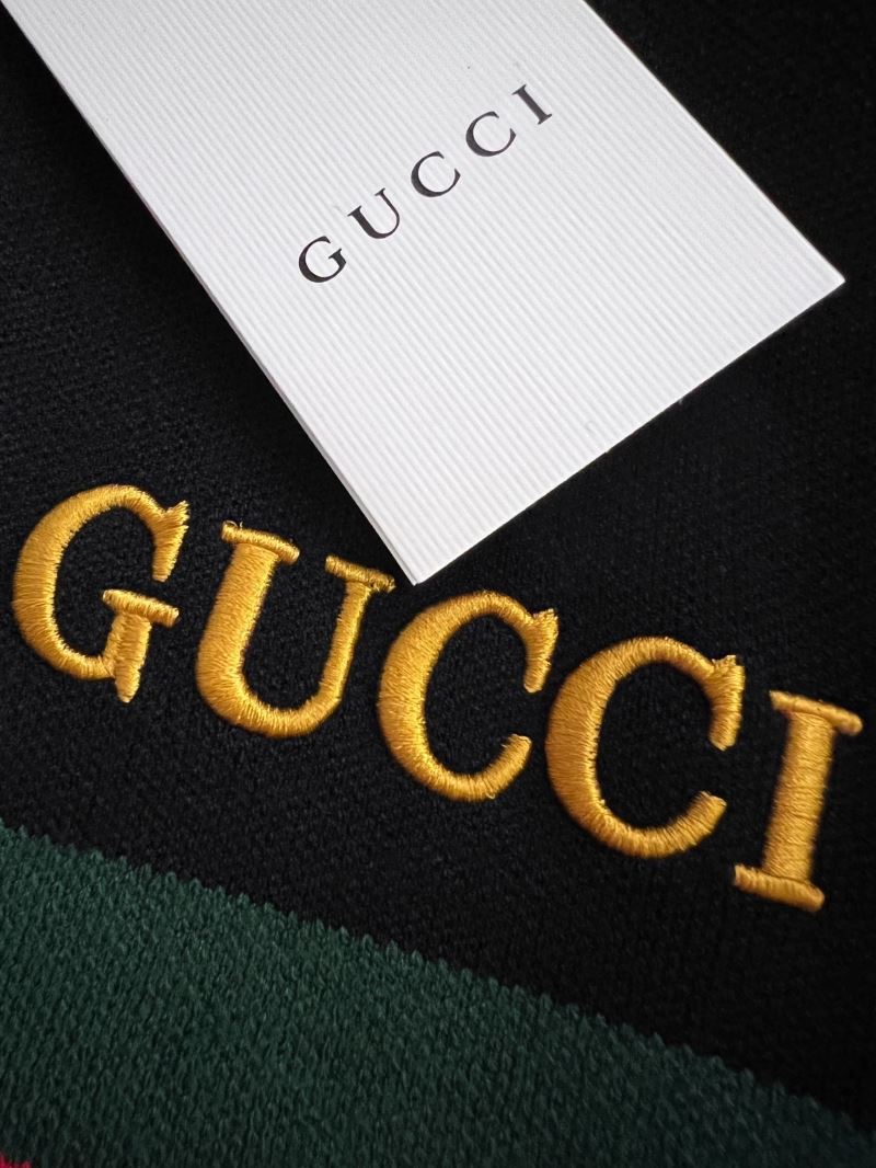 Gucci Sweaters